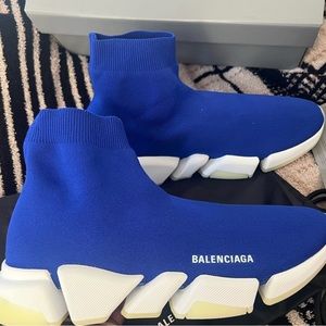 I am selling Balenciagas they were worn once